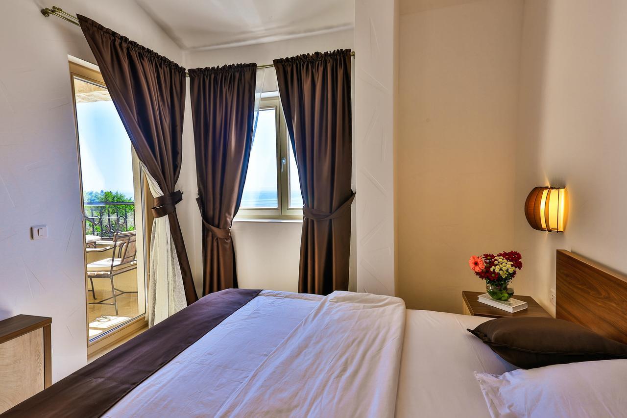 Sunny Villa Jasmine Sveti Stefan Luaran gambar