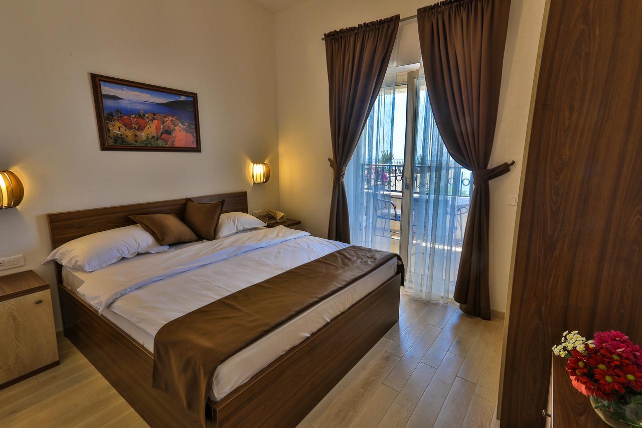 Sunny Villa Jasmine Sveti Stefan Luaran gambar