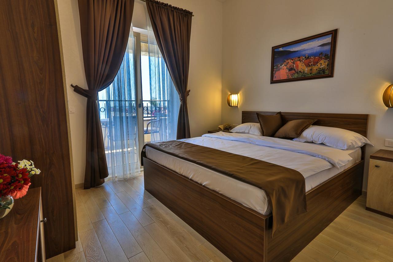 Sunny Villa Jasmine Sveti Stefan Luaran gambar